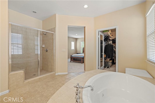 26821 Peppertree Drive, Valencia CA: https://media.crmls.org/medias/6b48e4bc-704e-4557-8da7-af24c75257fb.jpg