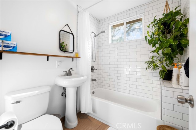 Detail Gallery Image 13 of 63 For 61879 Valley View Cir, Joshua Tree,  CA 92252 - 3 Beds | 2 Baths