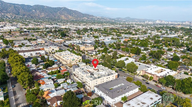 Detail Gallery Image 32 of 50 For 365 W Alameda Ave #203,  Burbank,  CA 91506 - 3 Beds | 2 Baths
