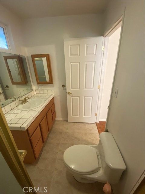 Full Bathroom for Southwest Bedroom