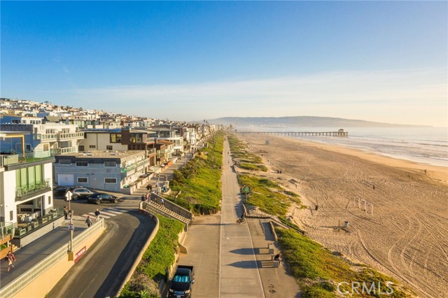 Detail Gallery Image 53 of 53 For 2200 the Strand a,  Manhattan Beach,  CA 90266 - 2 Beds | 2 Baths