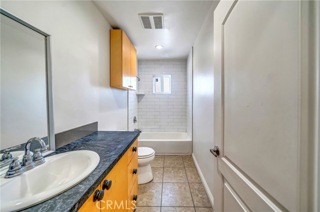 Detail Gallery Image 11 of 16 For 6735 Elmer Ave #12,  North Hollywood,  CA 91606 - 1 Beds | 1 Baths