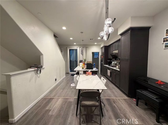 Detail Gallery Image 7 of 10 For 7368 Solstice, Rancho Cucamonga,  CA 91739 - 2 Beds | 2/1 Baths