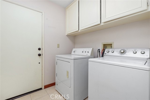 61 Summitcrest, Rancho Santa Margarita CA: https://media.crmls.org/medias/6b4b71ea-f29a-45fd-9372-b3163ce726d1.jpg