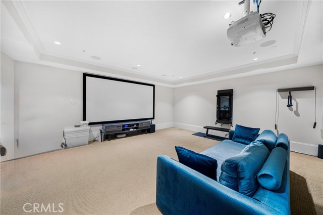 823 S Bundy Drive, Los Angeles CA: https://media.crmls.org/medias/6b4b92e3-8f63-4c87-b28f-a19e5db19914.jpg