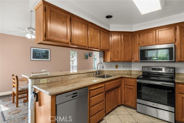 Detail Gallery Image 21 of 50 For 65 Knightsbridge Ln, Chico,  CA 95926 - 4 Beds | 2/1 Baths