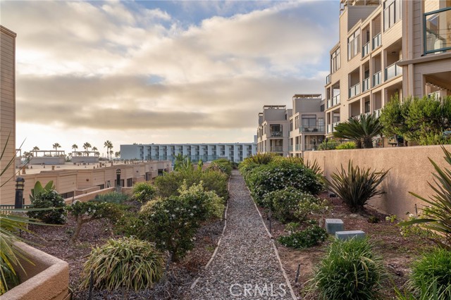 130 The Village, Redondo Beach, California 90277, 2 Bedrooms Bedrooms, ,2 BathroomsBathrooms,Residential,Sold,The Village,SB24177868