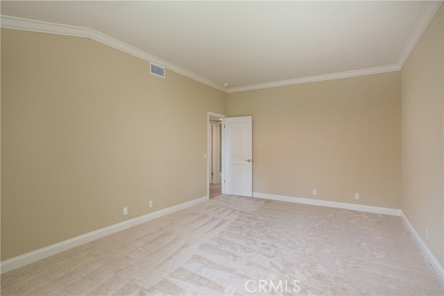 520 Laver Way, Newport Beach CA: https://media.crmls.org/medias/6b4f8157-ee15-4ca6-aafd-5331bd0965e9.jpg