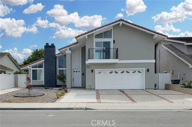 Detail Gallery Image 1 of 1 For 19611 Topeka Ln, Huntington Beach,  CA 92646 - 6 Beds | 5/1 Baths