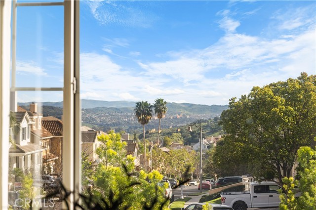 Image 31 of 71 For 23195 Stoneridge