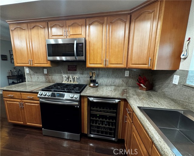 Detail Gallery Image 16 of 33 For 11873 Seneca, Chino,  CA 91710 - 3 Beds | 2/1 Baths