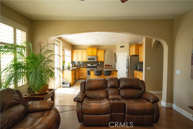 Detail Gallery Image 17 of 46 For 9605 Heatherhearst Dr, Chowchilla,  CA 93610 - 4 Beds | 2/1 Baths