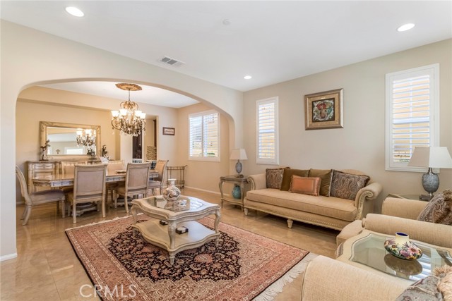 Detail Gallery Image 3 of 54 For 24824 Carbon, Valencia,  CA 91354 - 4 Beds | 3/1 Baths