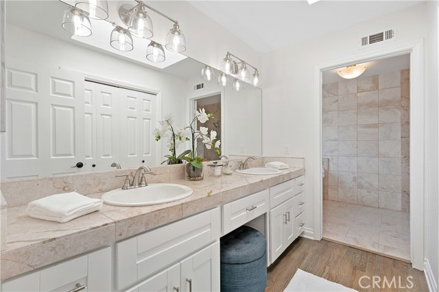2006 Warfield Avenue, Redondo Beach, California 90278, 3 Bedrooms Bedrooms, ,2 BathroomsBathrooms,Residential,Sold,Warfield,SB21179490
