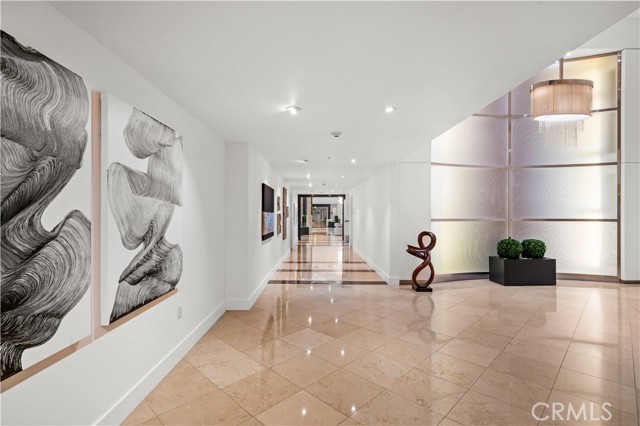 3141 Michelson Drive, Irvine CA: https://media.crmls.org/medias/6b532dac-d81a-4946-92d1-e753bb6779d3.jpg
