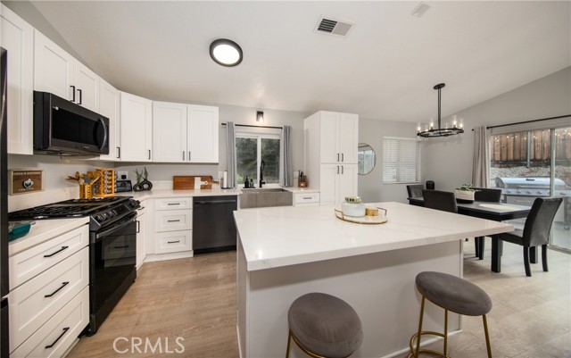 Detail Gallery Image 11 of 21 For 1534 Emilia Way, Redlands,  CA 92374 - 3 Beds | 2 Baths