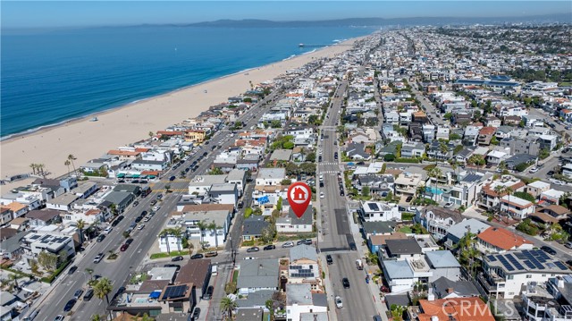 Detail Gallery Image 43 of 46 For 2125 Manhattan, Hermosa Beach,  CA 90254 - 4 Beds | 3 Baths