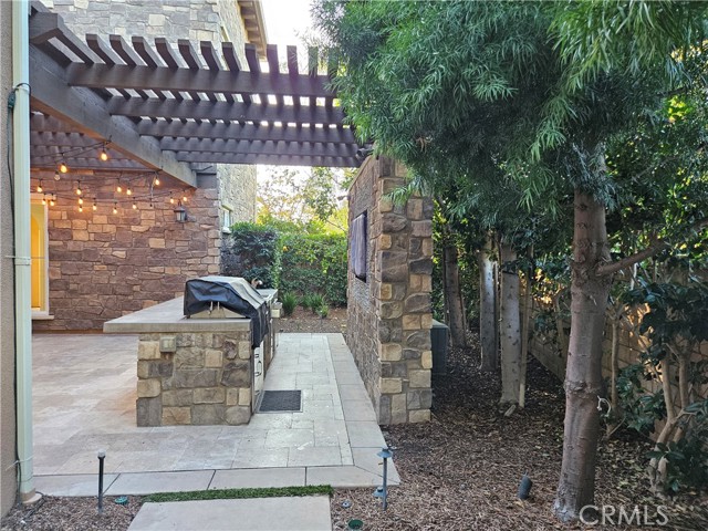 Detail Gallery Image 34 of 75 For 11 Peony, Lake Forest,  CA 92630 - 6 Beds | 4/1 Baths