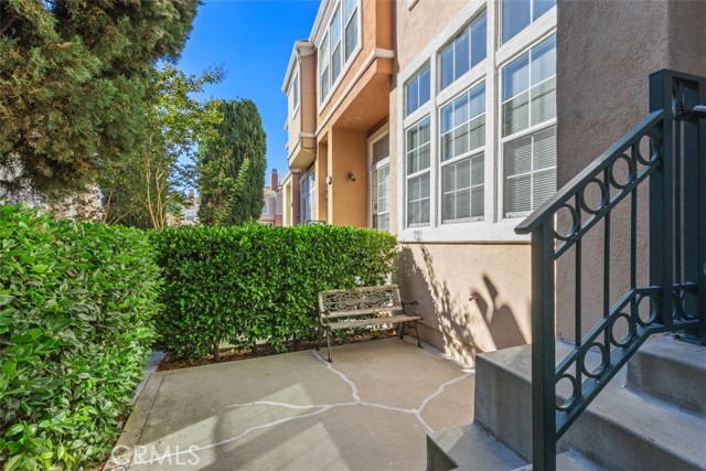 Detail Gallery Image 28 of 45 For 10 Bettoni Aisle, Irvine,  CA 92606 - 3 Beds | 2/1 Baths