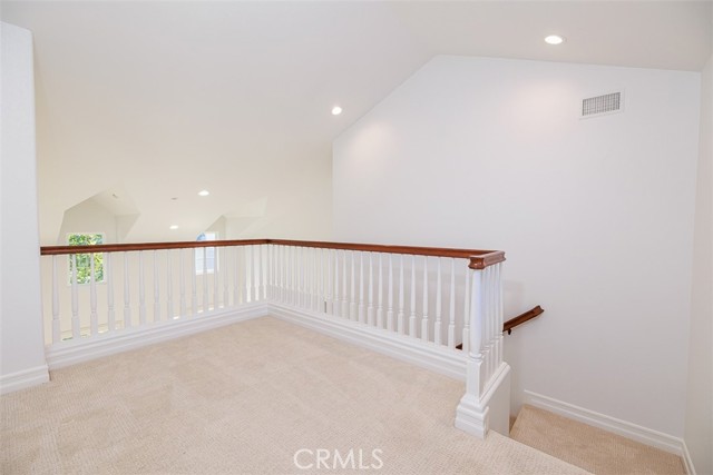 72 Orange Blossom, Ladera Ranch CA: https://media.crmls.org/medias/6b55e409-2dcb-4113-b79b-d40c585ccf62.jpg