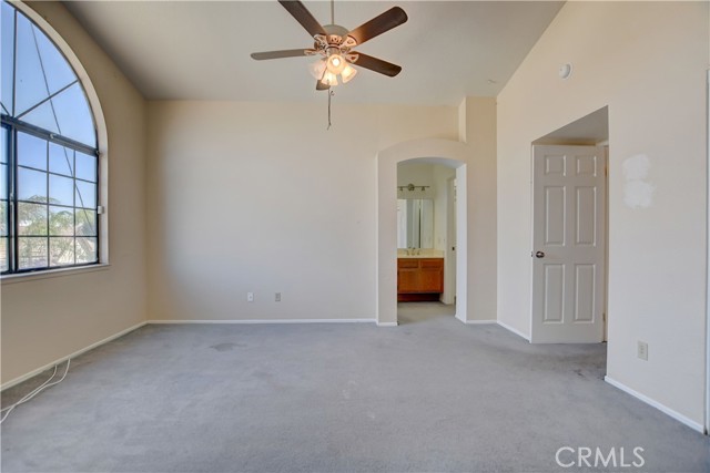 Image 35 of 52 For 681 Goldenrod Street