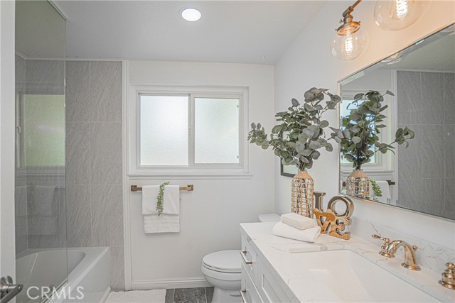 2217 Serrano Place, Fullerton CA: https://media.crmls.org/medias/6b574800-1662-42de-ab75-5e5836d65c42.jpg