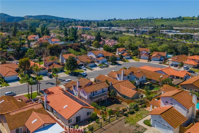 Detail Gallery Image 46 of 47 For 10954 Cool Lake, San Diego,  CA 92128 - 4 Beds | 2/1 Baths