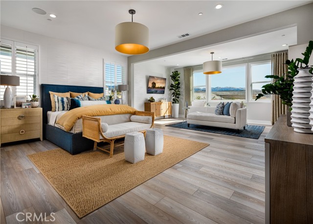 Detail Gallery Image 13 of 18 For 27546 Juniper Ln, Valencia,  CA 91381 - 5 Beds | 4/1 Baths