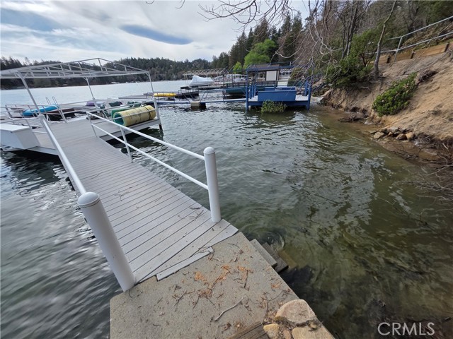 Detail Gallery Image 19 of 27 For 412 N 412 #a, Lake Arrowhead,  CA 92354 - 0 Beds | 0 Baths