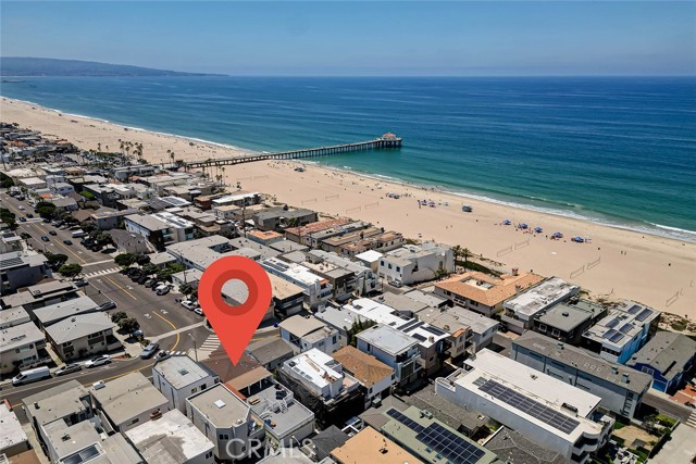 203 15th Street, Manhattan Beach, California 90266, ,Residential Income,For Sale,15th,SB25004839