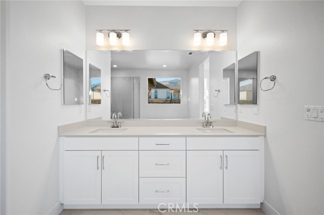 34524 Kadota Street, Yucaipa CA: https://media.crmls.org/medias/6b59998b-5903-424f-b759-c62dab6c096f.jpg