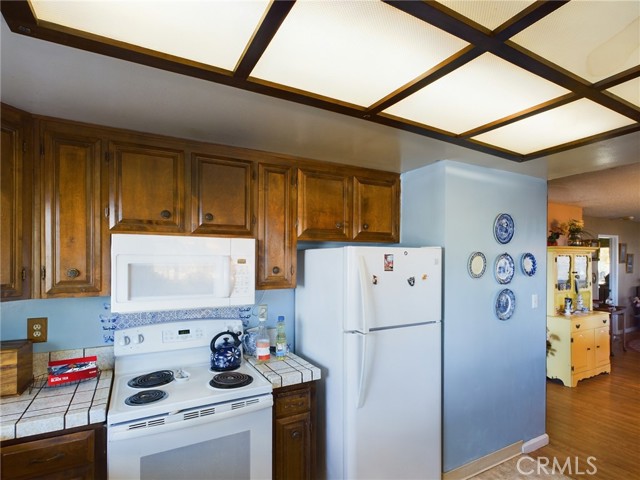 Detail Gallery Image 11 of 37 For 10704 Sunset Ridge Ct, Kelseyville,  CA 95451 - 2 Beds | 2 Baths