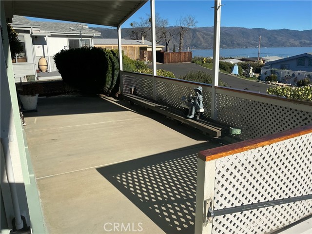 5830 Robin Hill Dr, Lakeport CA: https://media.crmls.org/medias/6b5a2dfd-a168-4a04-b2e9-8045053152d8.jpg
