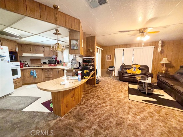 Detail Gallery Image 19 of 36 For 816 San Marcos Dr, Hemet,  CA 92543 - 3 Beds | 2 Baths