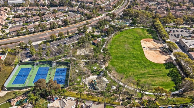 7 Santolina, Rancho Santa Margarita CA: https://media.crmls.org/medias/6b5b8710-d077-4ce1-a41b-af0a05423047.jpg