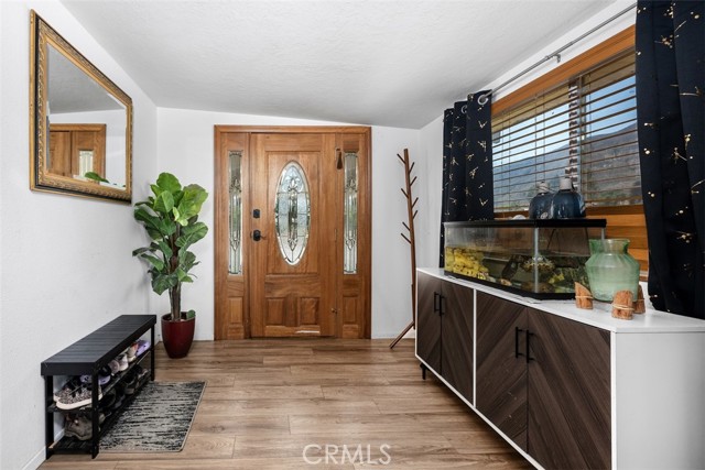 33075 Grand Avenue, Winchester CA: https://media.crmls.org/medias/6b5c0287-7237-4f7d-b836-f60cb3f4ed48.jpg