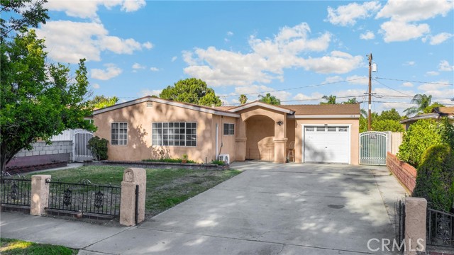 1533 S Sultana Avenue, Ontario CA: https://media.crmls.org/medias/6b5c66e1-3dd6-432b-956d-5322b37daaa5.jpg