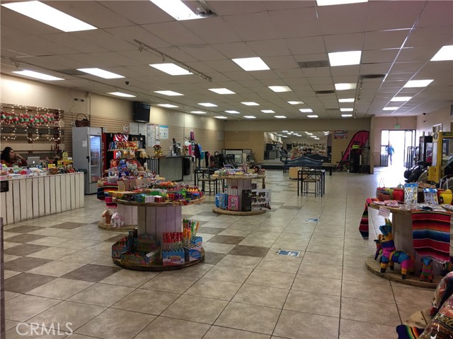 Image 6 of 12 For 416 6th Street
