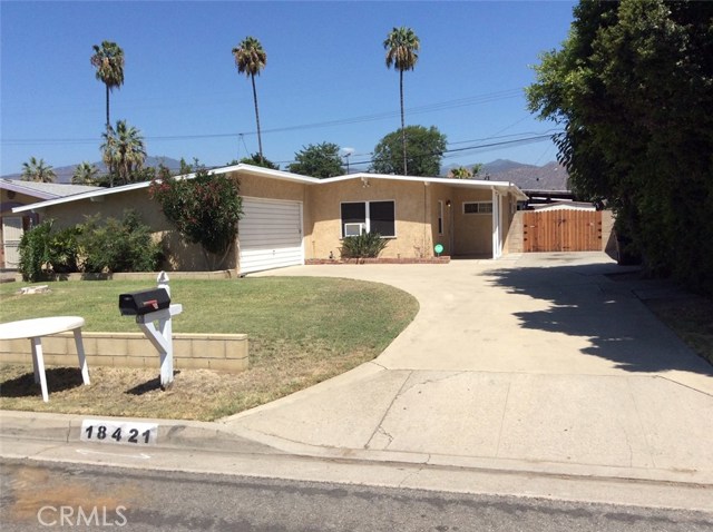 18421 E Gladstone St, Azusa, CA 91702