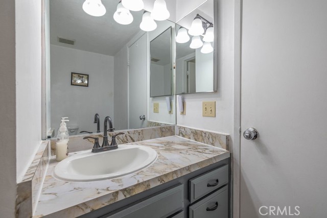 Detail Gallery Image 16 of 32 For 861 Thrush Dr #48,  Big Bear Lake,  CA 92315 - 2 Beds | 1/1 Baths