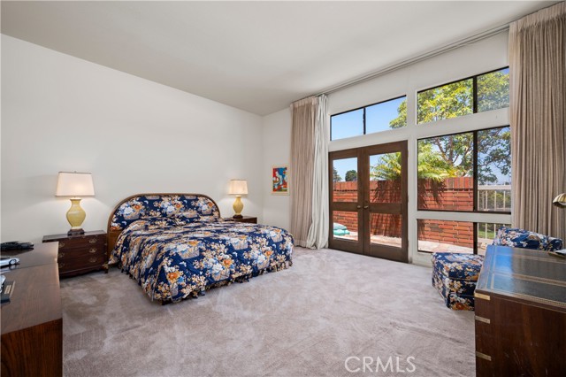 21 Beachcomber Drive, Corona del Mar CA: https://media.crmls.org/medias/6b5e0b9d-d018-4004-8987-b91990e9bd32.jpg