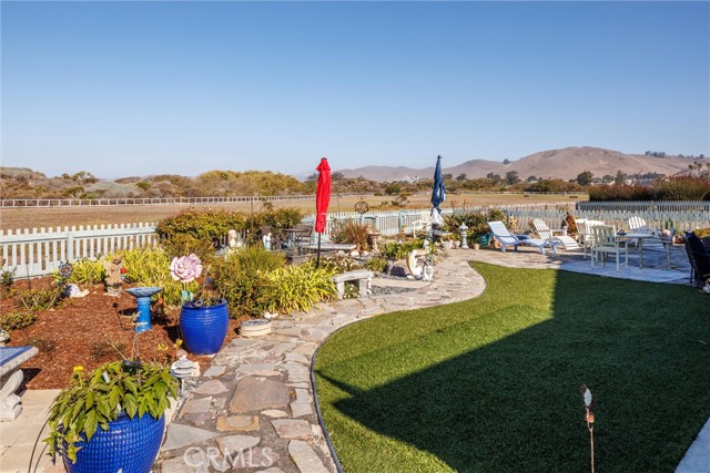 Detail Gallery Image 30 of 60 For 2283 Emerald Circle, Morro Bay,  CA 93442 - 3 Beds | 2 Baths