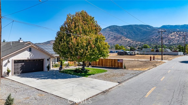 Detail Gallery Image 45 of 53 For 18450 Branding Iron Ct, Tehachapi,  CA 93561 - 4 Beds | 2 Baths