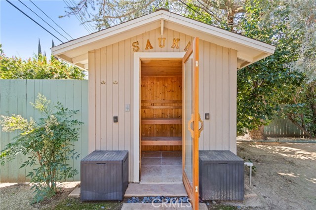 Detail Gallery Image 32 of 48 For 18200 Vintage, Northridge,  CA 91325 - 4 Beds | 3 Baths