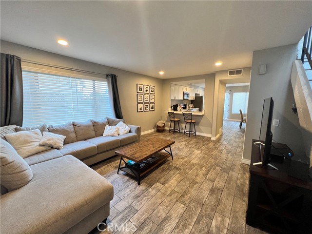 Detail Gallery Image 1 of 14 For 25885 Trabuco Rd #93,  Lake Forest,  CA 92630 - 2 Beds | 1/1 Baths