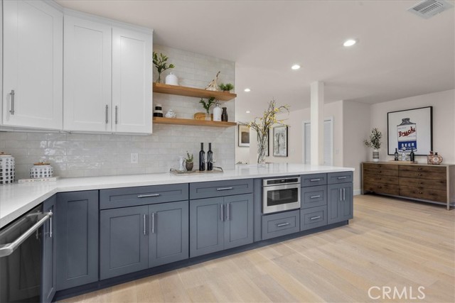 11927 Beatrice Street, Culver City CA: https://media.crmls.org/medias/6b60770f-fa7a-49bb-822c-5c408574cd8f.jpg
