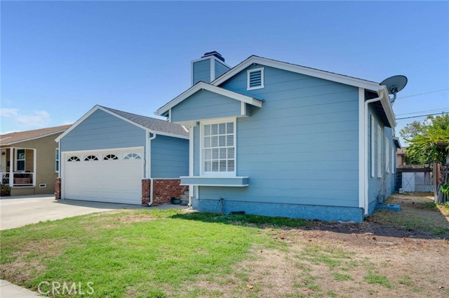 3322 Sandwood Street, Lakewood CA: https://media.crmls.org/medias/6b60d18a-75a5-48c9-abb4-ef8dd9efd52e.jpg