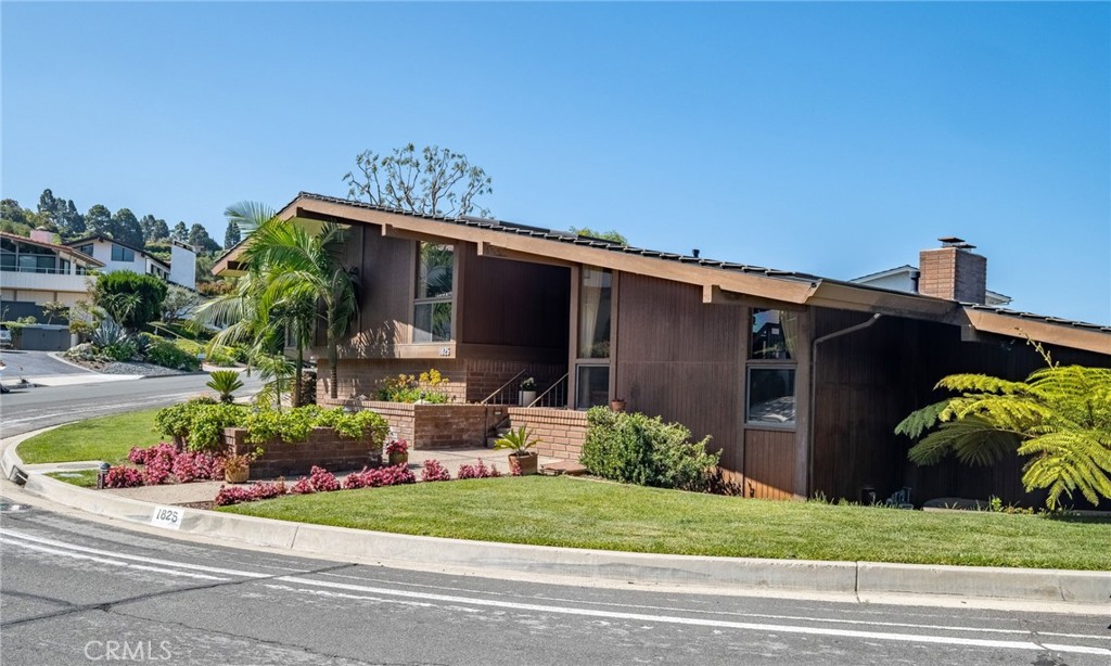 Picture of Palos Verdes Estates, CA 90274