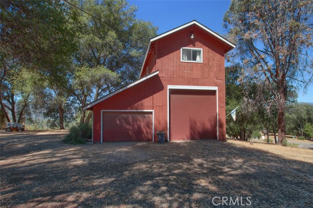 Detail Gallery Image 2 of 38 For 39406 John West Rd, Oakhurst,  CA 93644 - 4 Beds | 3 Baths