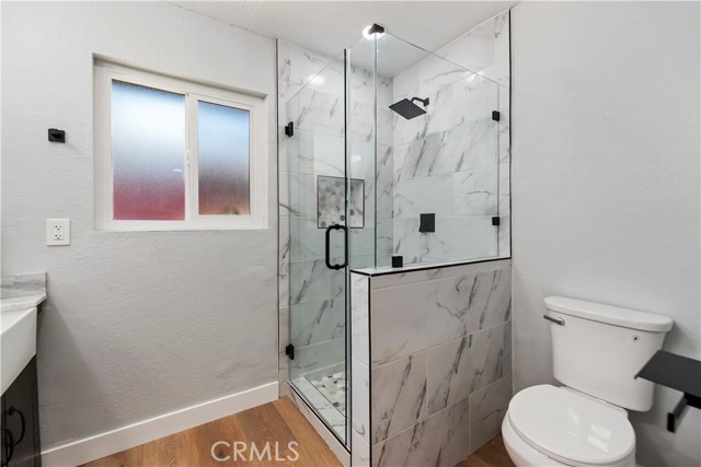 5430 Avenue Juan Bautista, Jurupa Valley CA: https://media.crmls.org/medias/6b650ec7-5ee7-4b33-9fd9-06a6c6308878.jpg